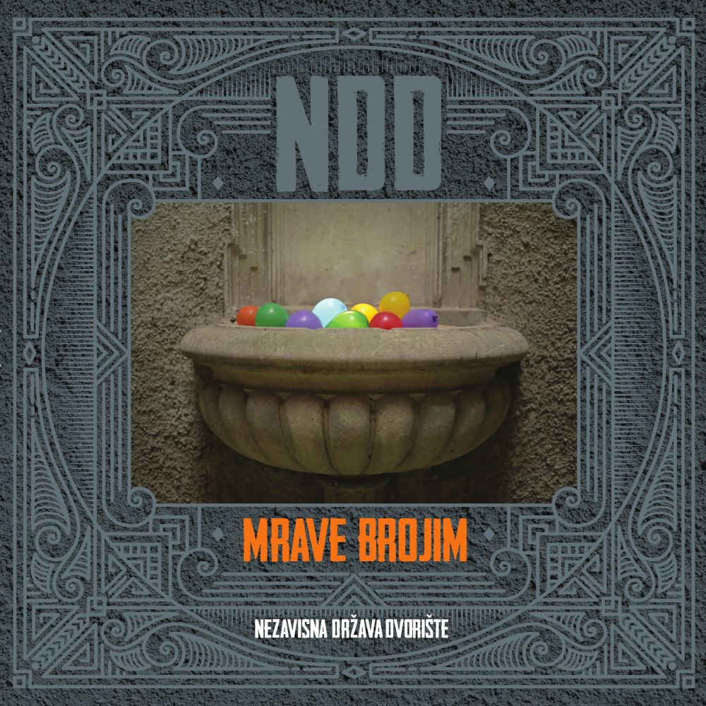 Omot albuma Nezavisna Država Dvorište